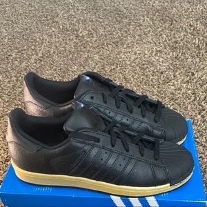 New Adidas Originals Superstar